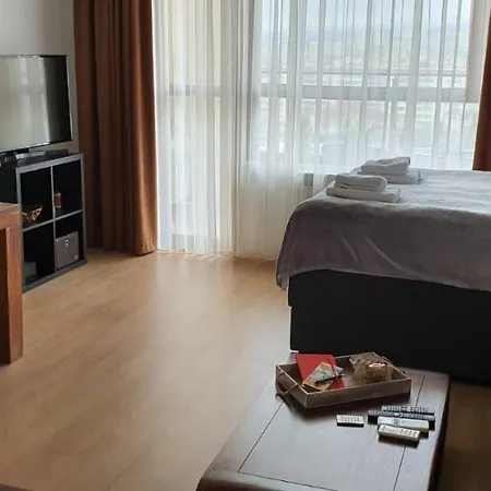 Appartement студио тони в модерна сграда с фитнес в централна *