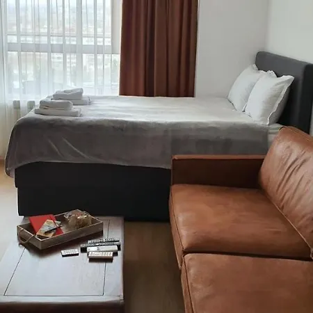 студио тони в модерна сграда с фитнес в централна Appartement