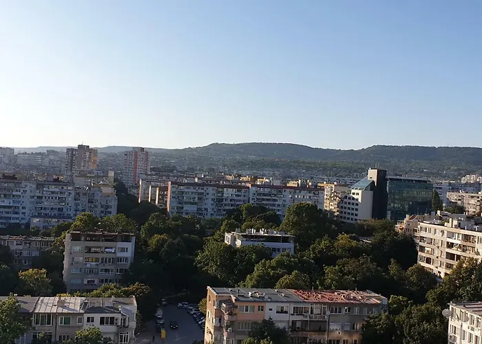 Appartamento студио тони в модерна сграда с фитнес в централна *